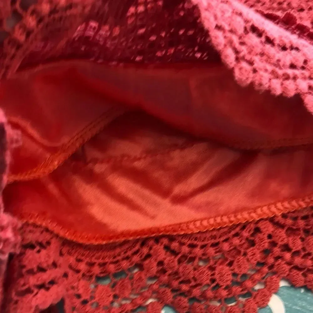 Alt B Orange Crochet Lace shorts Size Medium